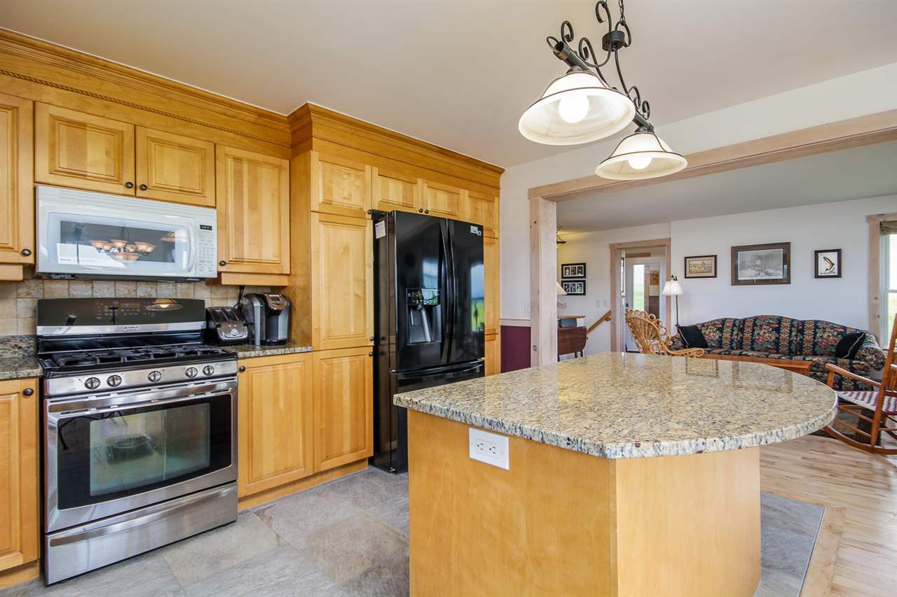 437 Beckley Hill Road Barre Town, VT 05641 - Photo 8 of 40