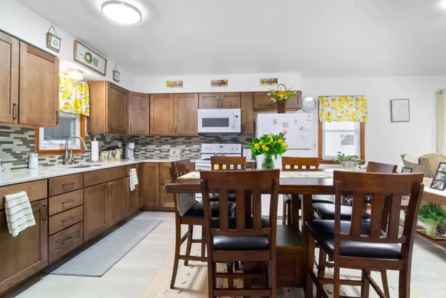 $180,000 | 601 East Mary Street, Chandler, IN 47610