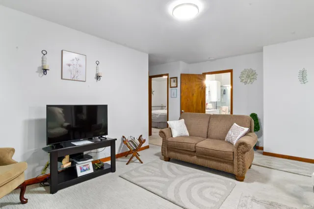 $180,000 | 601 East Mary Street, Chandler, IN 47610