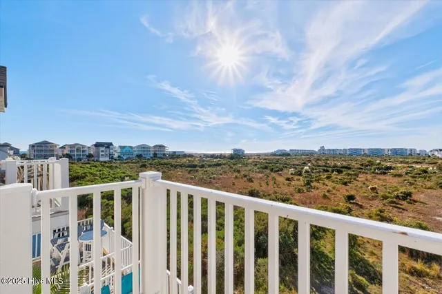$477,777 | 30 Beaufort Street, Unit F, Ocean Isle Beach, NC 28469