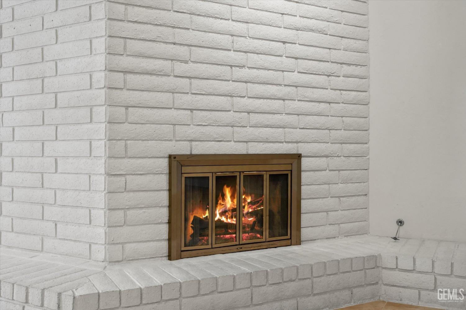 Undisclosed Address Bakersfield, CA 93309 - Photo 11 of 36 view of empty room with window