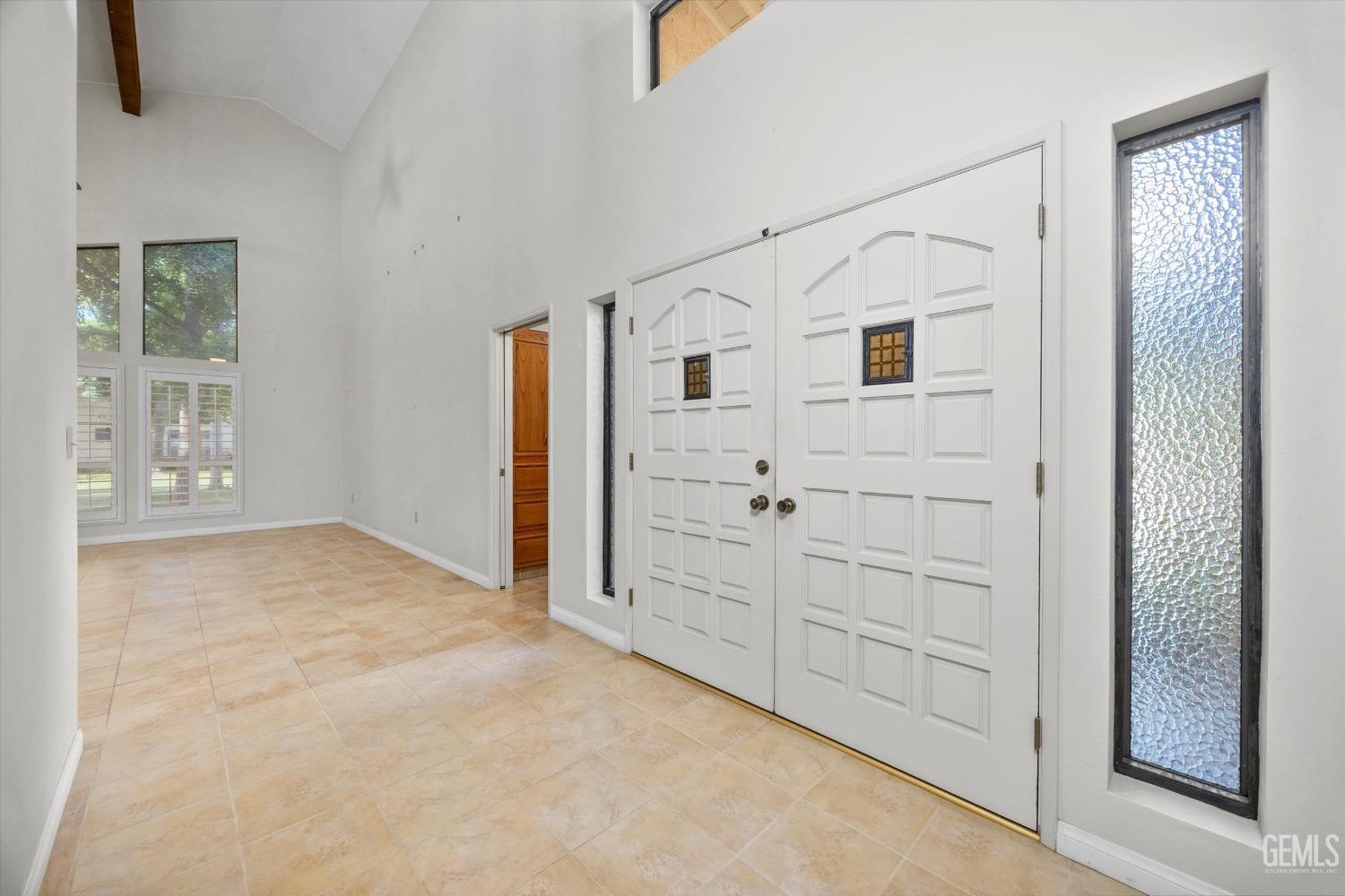 Undisclosed Address Bakersfield, CA 93309 - Photo 5 of 36