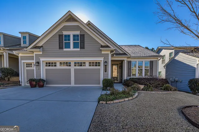 $629,900 | 211 Spruce Pine Circle, Peachtree City, GA 30269