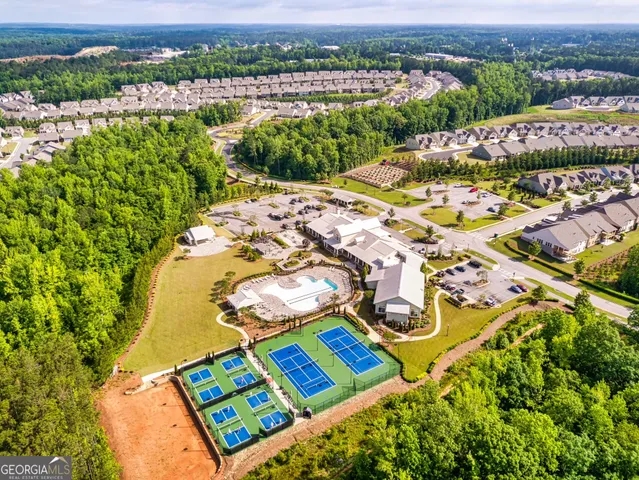 $629,900 | 211 Spruce Pine Circle, Peachtree City, GA 30269