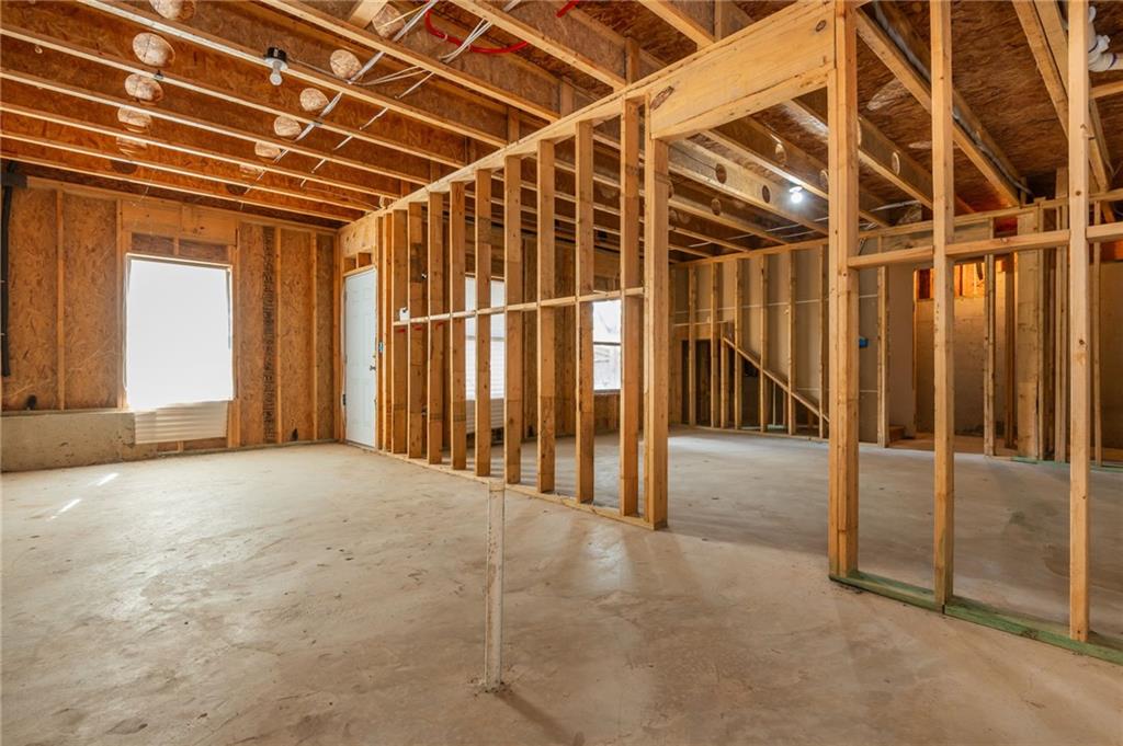 5914 High Hampton Lane Mableton, GA 30126 - Photo 29 of 32 a view of an empty room