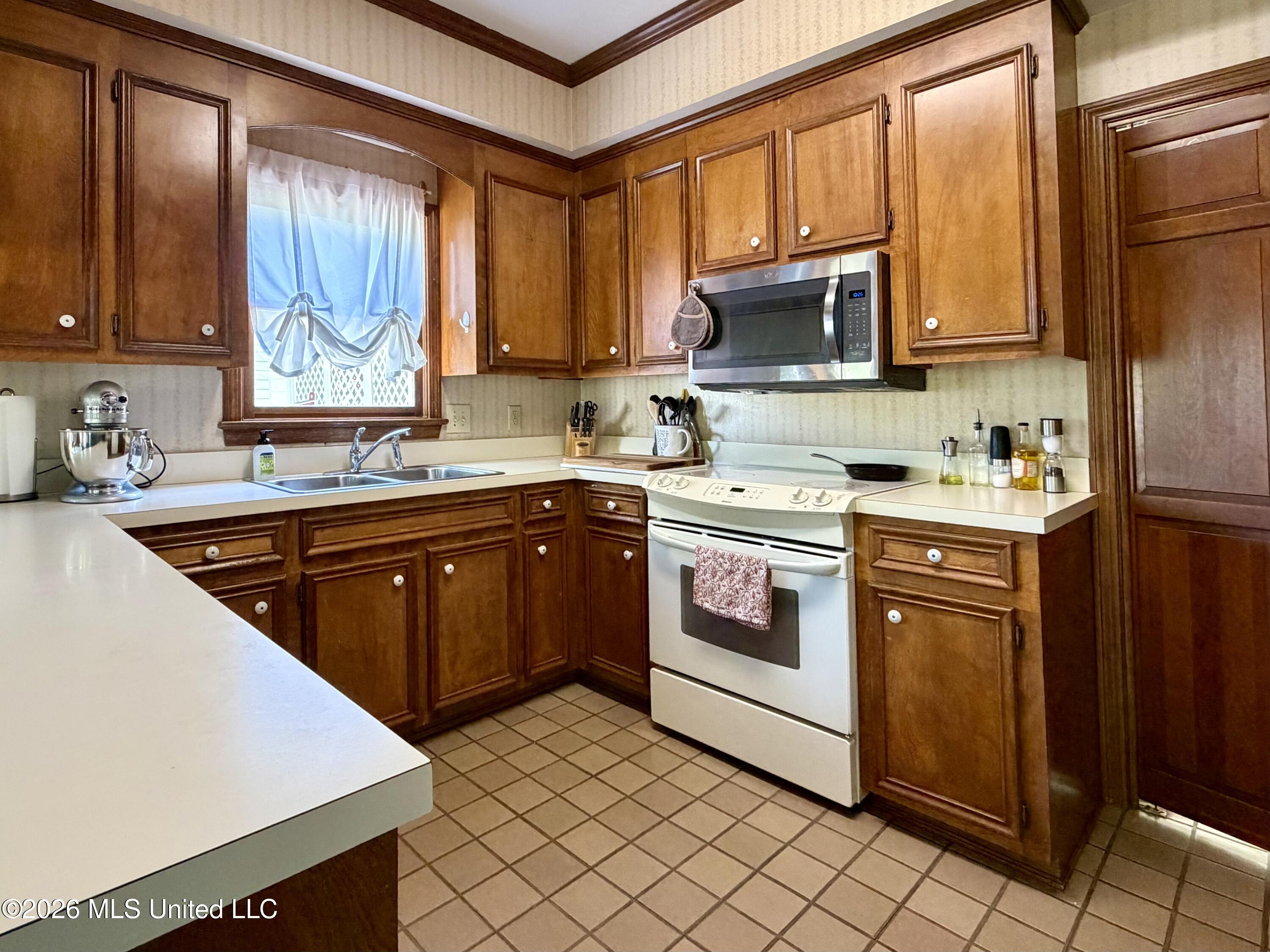 4 Spring Lake Point Pearl, MS 39208 - Photo 11 of 31 IMG_8098