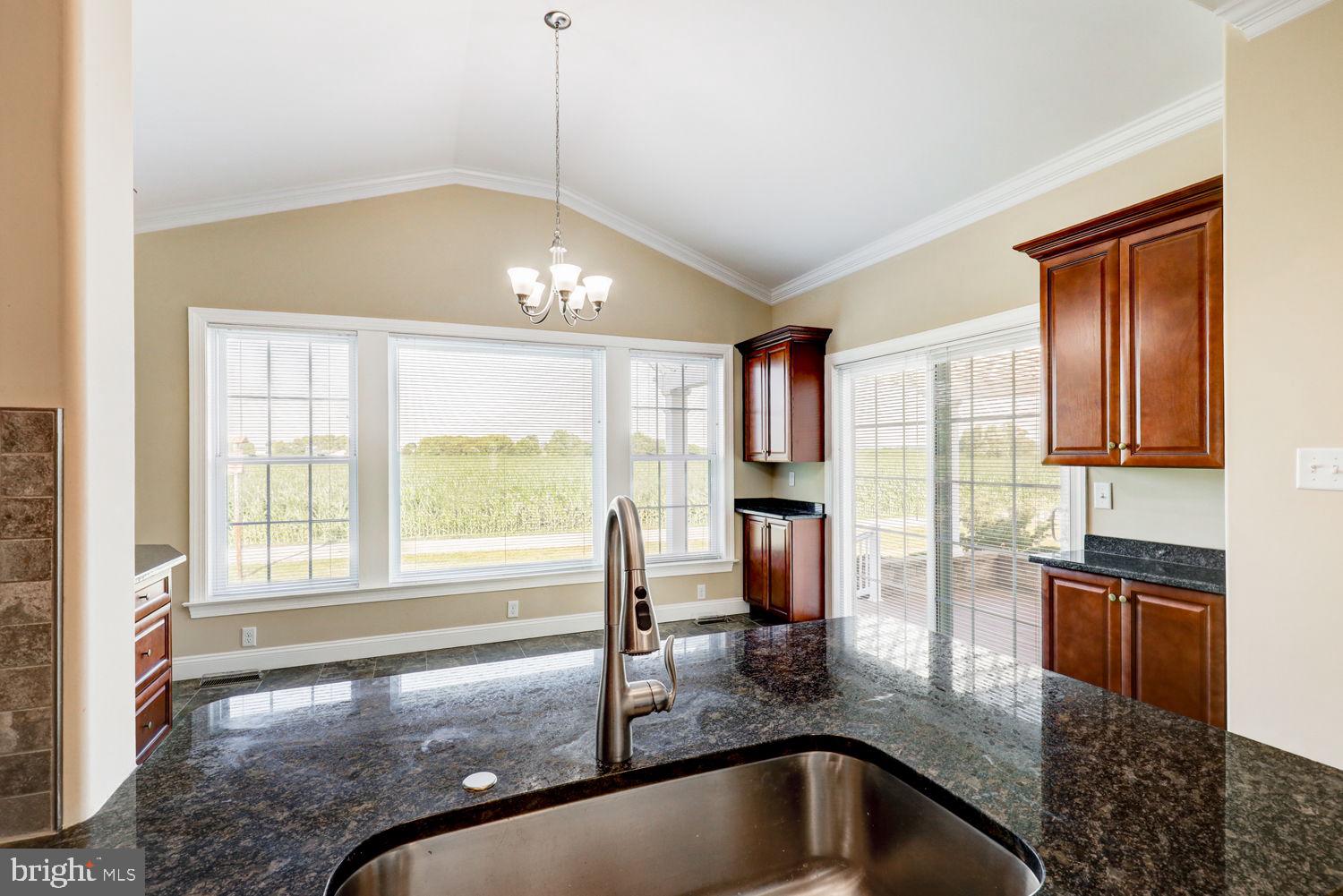 57 Pleasant Road Gordonville, PA 17529 - Photo 19 of 73 Kitchen