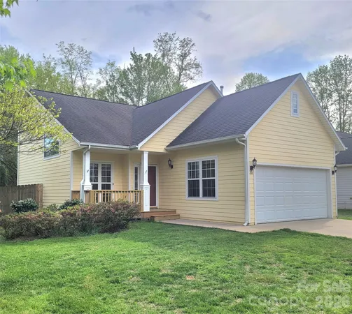 $589,000 | 35 Cotton Creek Circle, Black Mountain, NC 28711