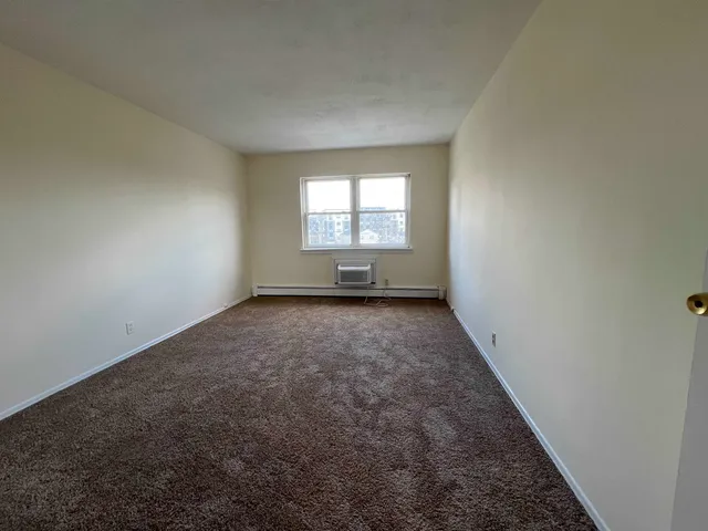 $1,850 | 133 33rd Street, Unit 3W, Union City, NJ 07087