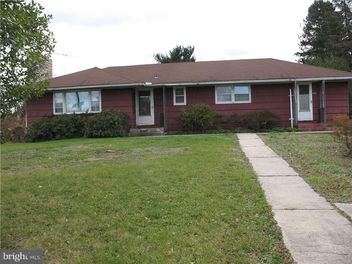 220 Bull Run Road Ewing, NJ 08638 - Photo 1 of 8