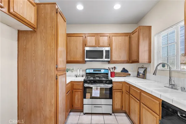 $699,999 | 7050 Dinwiddie Street, Downey, CA 90241