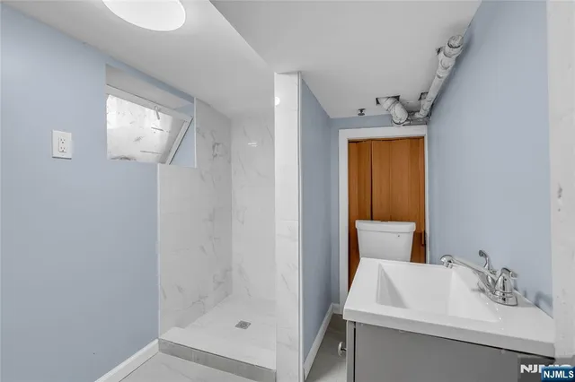 $397,900 | 1088 Grove Street, Irvington, NJ 07111