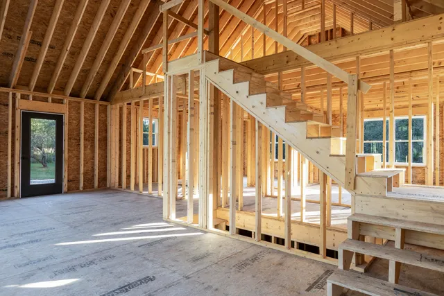 $299,900 | 120 Harbor Road, Bryant Pond, ME 04219