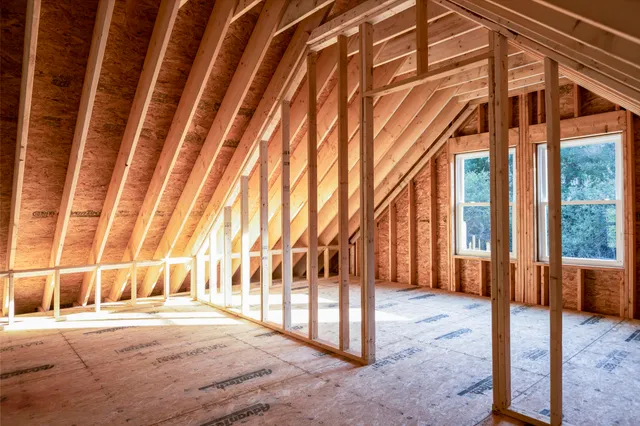 $299,900 | 120 Harbor Road, Bryant Pond, ME 04219