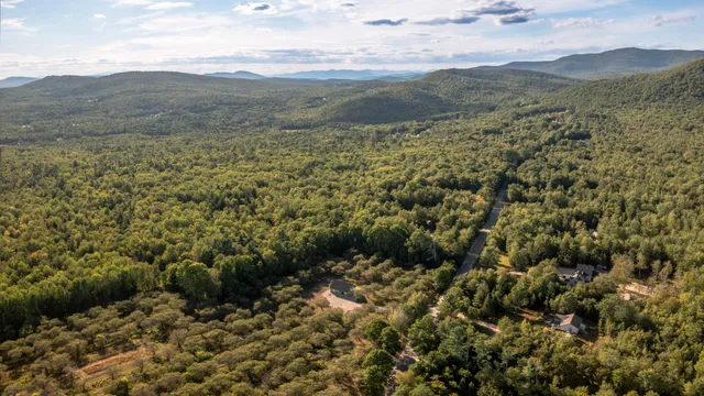 $299,900 | 120 Harbor Road, Bryant Pond, ME 04219