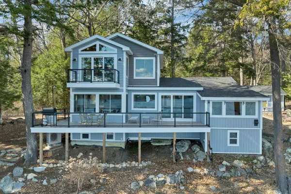 $2,499,999 | 5 Fir Tree Lane, Moultonborough, NH 03254