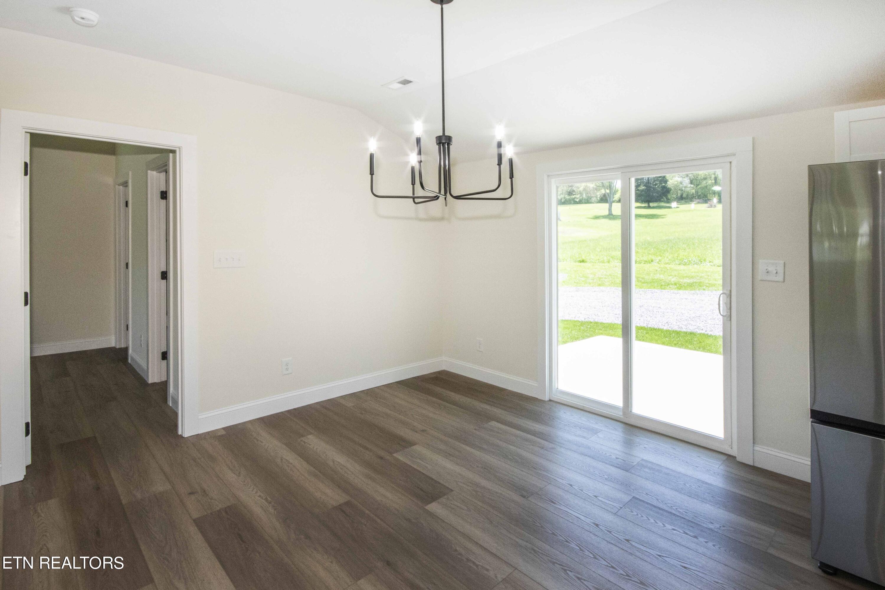 8009 Bishop Road Powell, TN 37849 - Photo 20 of 40 9BBED836-8BBB-42B2-8EF3-1C11456A2416