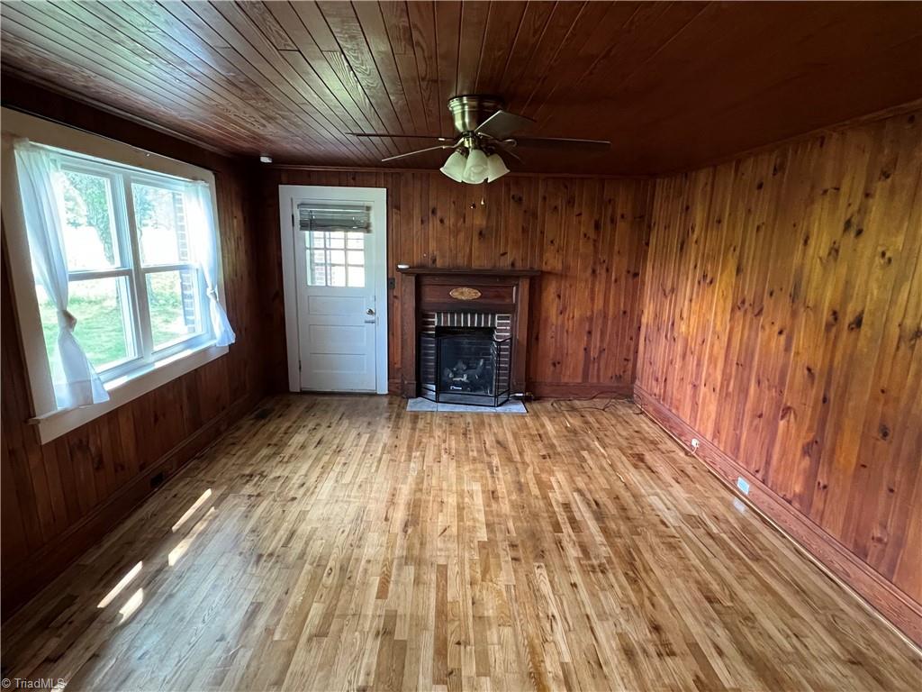 3537 Mathis Mill Road Roaring River, NC 28669 - Photo 2 of 28