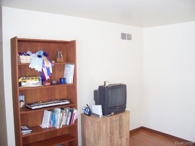 5395 Carter Road Capac, MI 48014 - Photo 12 of 18 Carter #11 bedroom