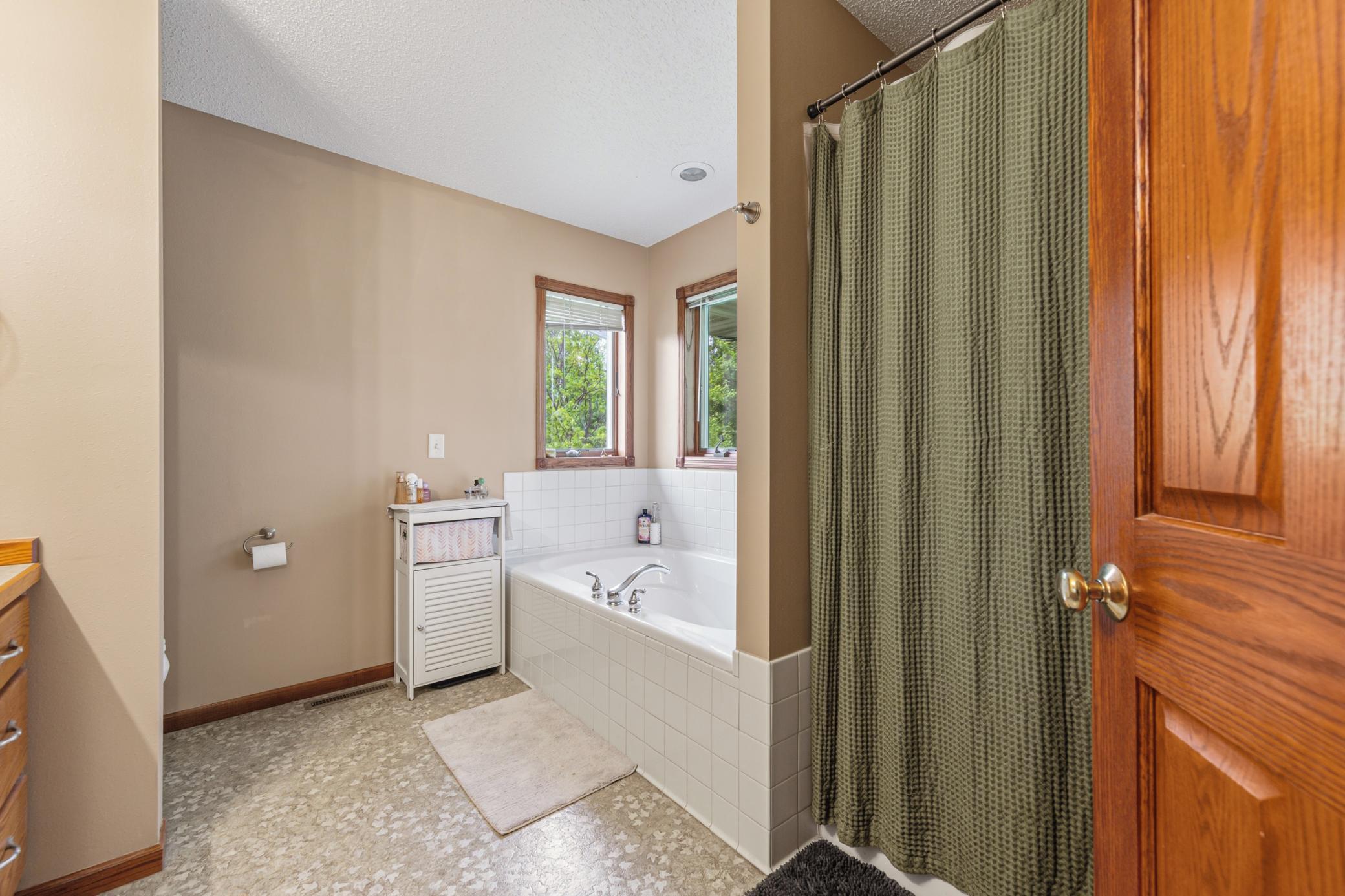 1540 Greenleaf Road Owatonna, MN 55060 - Photo 30 of 42