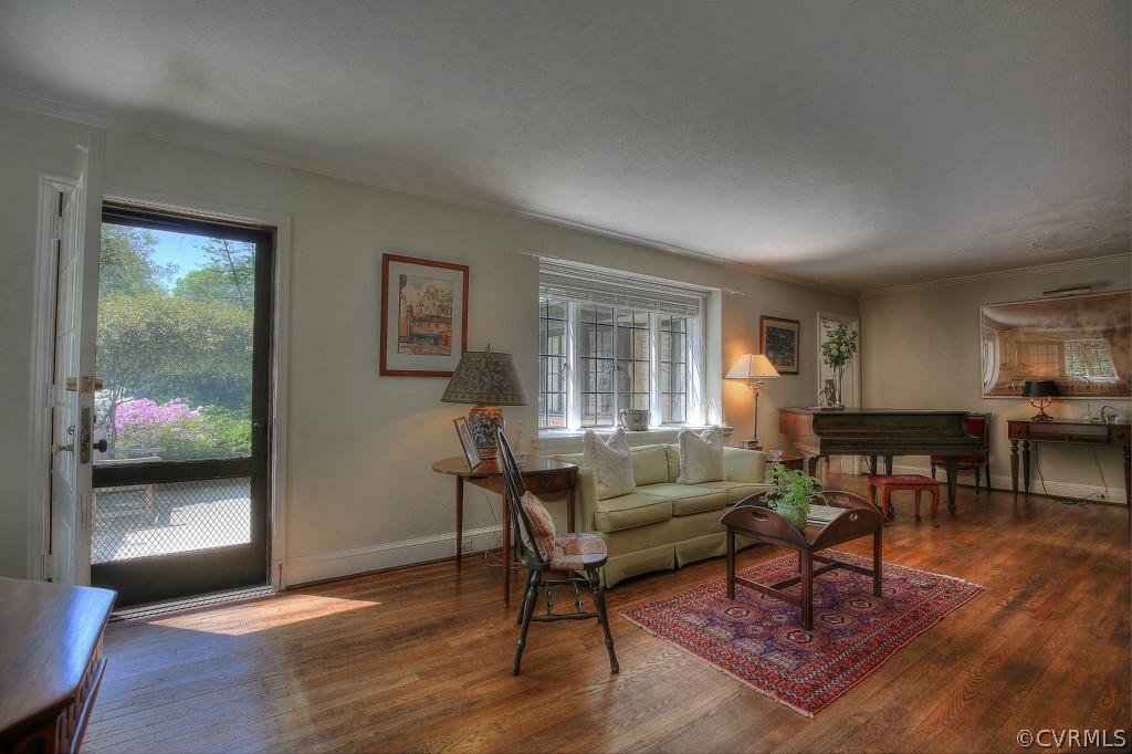 4311 Coventry Road Richmond, VA 23221 - Photo 5 of 24 Gallery Image 5