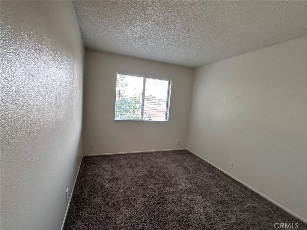 12745 Navajo Road Apple Valley, CA 92308 - Photo 16 of 24 Unit 6: Room 1 (Right Side)