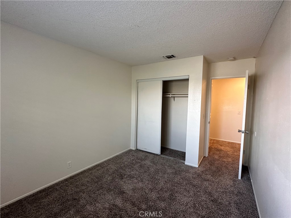 12745 Navajo Road Apple Valley, CA 92308 - Photo 17 of 24 Unit 6: Room 1