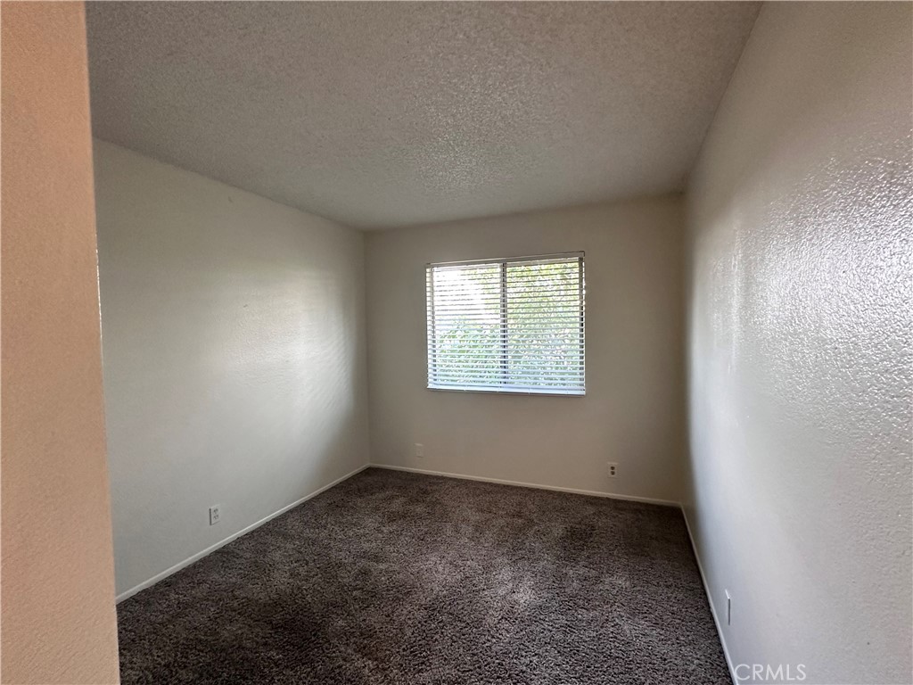 12745 Navajo Road Apple Valley, CA 92308 - Photo 18 of 24 Unit 6: Room 2 (Right Side)