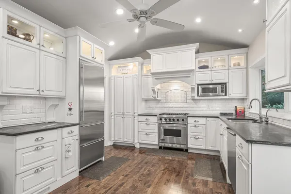 $1,299,000 | 179 Wheaton Avenue, Battle Creek, MI 49015