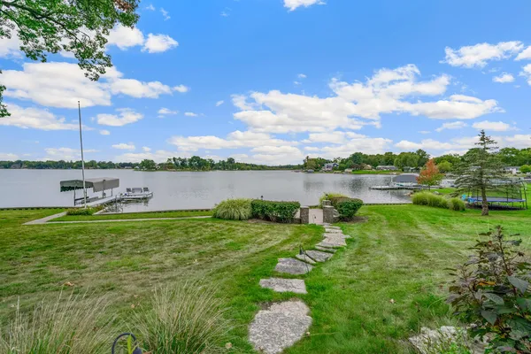 $1,299,000 | 179 Wheaton Avenue, Battle Creek, MI 49015