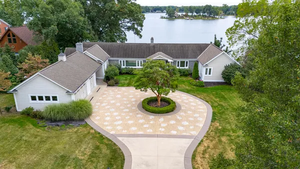 $1,299,000 | 179 Wheaton Avenue, Battle Creek, MI 49015