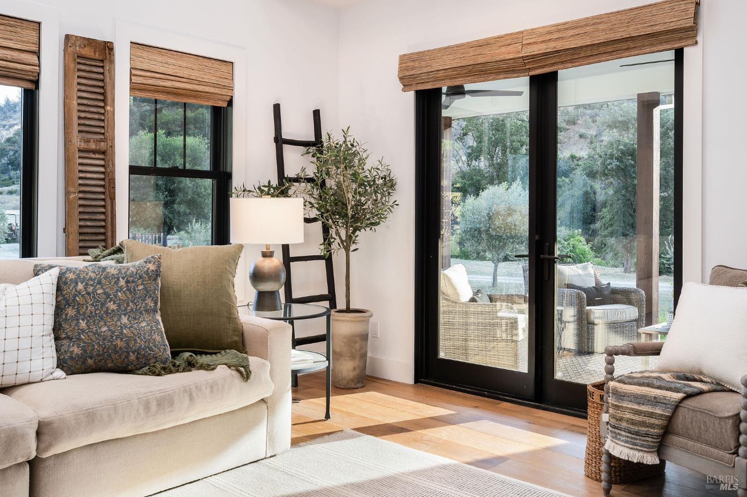 5400 Wragg Canyon Road Napa, CA 94558 - Photo 16 of 68 a living room with furniture and a window