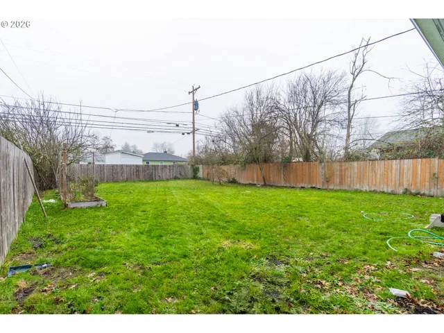 $375,000 | 2749 Hilyard Street, Eugene, OR 97405