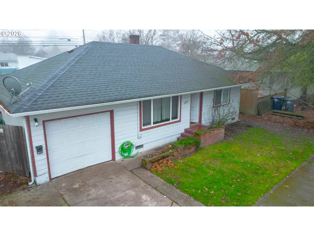$375,000 | 2749 Hilyard Street, Eugene, OR 97405