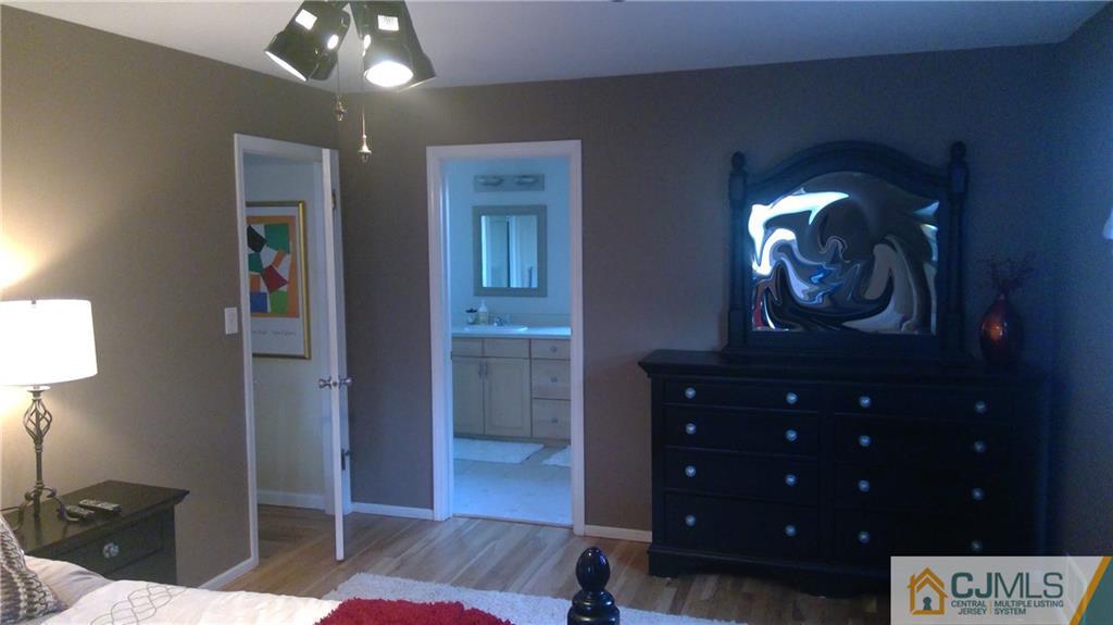 18 Myrtle Road East Brunswick, NJ 08816 - Photo 14 of 22 Gallery Image 14