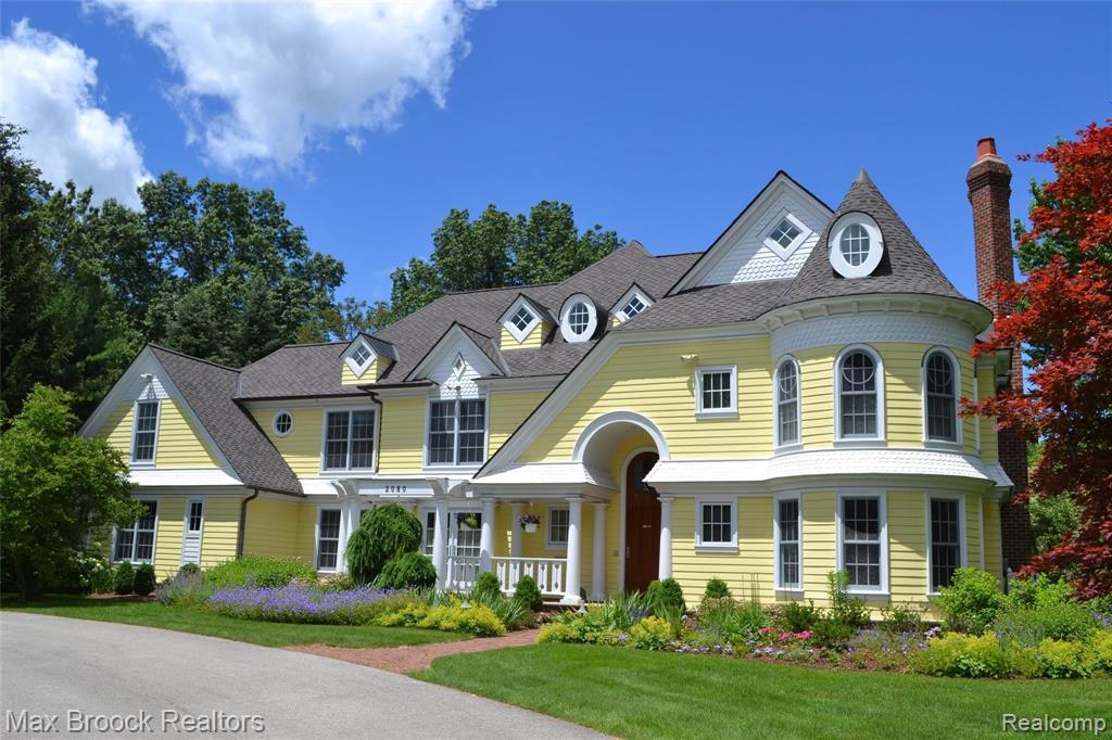 2080 Redding Road Birmingham, MI 48009 - Photo 2 of 59