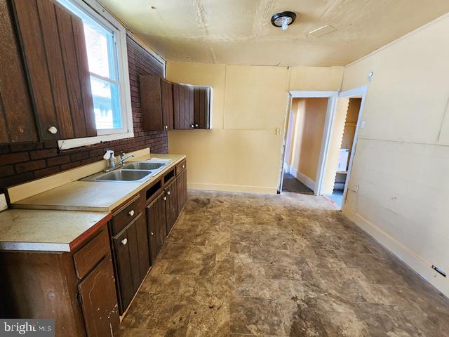 4826 Howell Street Philadelphia, PA 19135 - Photo 10 of 28