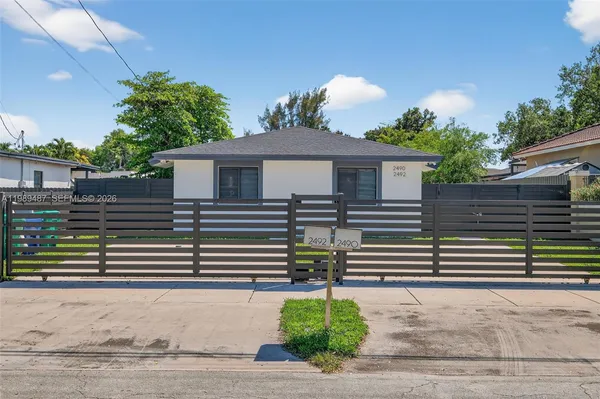 $3,650 | 2490 Northwest 44th Street, Unit 2490, Miami, FL 33142