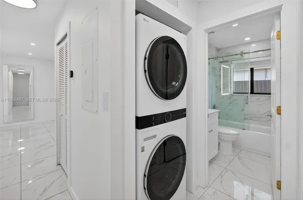 $3,650 | 2490 Northwest 44th Street, Unit 2490, Miami, FL 33142