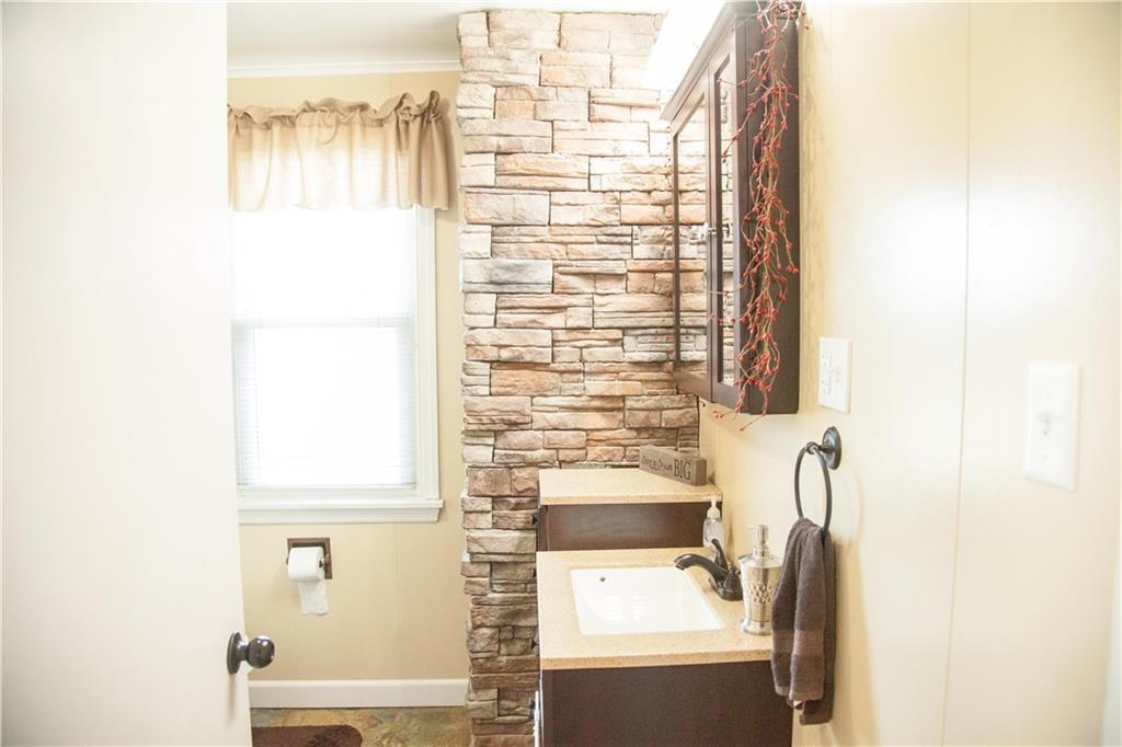 422 Constitution Street Perryopolis, PA 15473 - Photo 16 of 25 Gallery Image 16