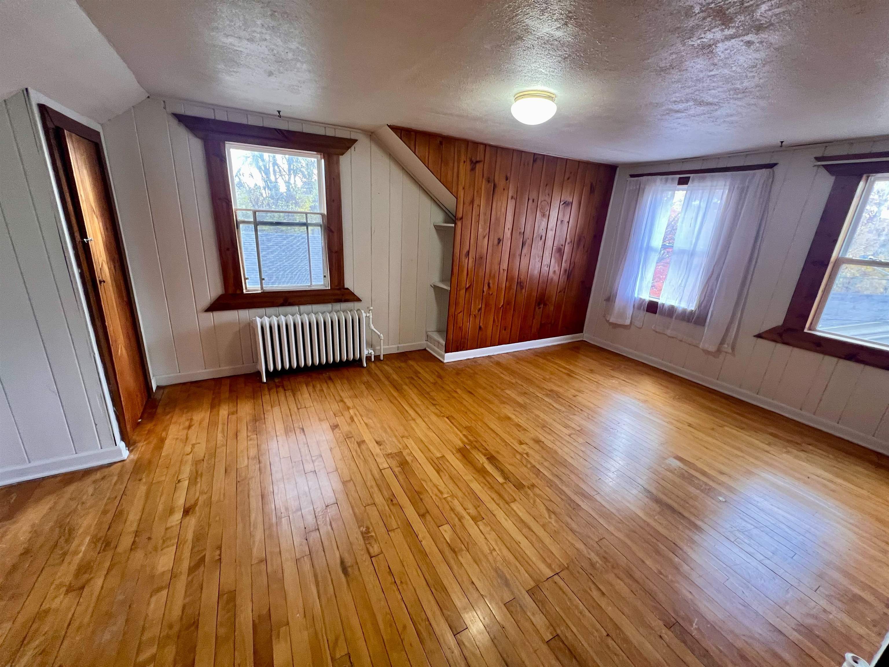 911 7th Avenue South Virginia, MN 55792 - Photo 14 of 24