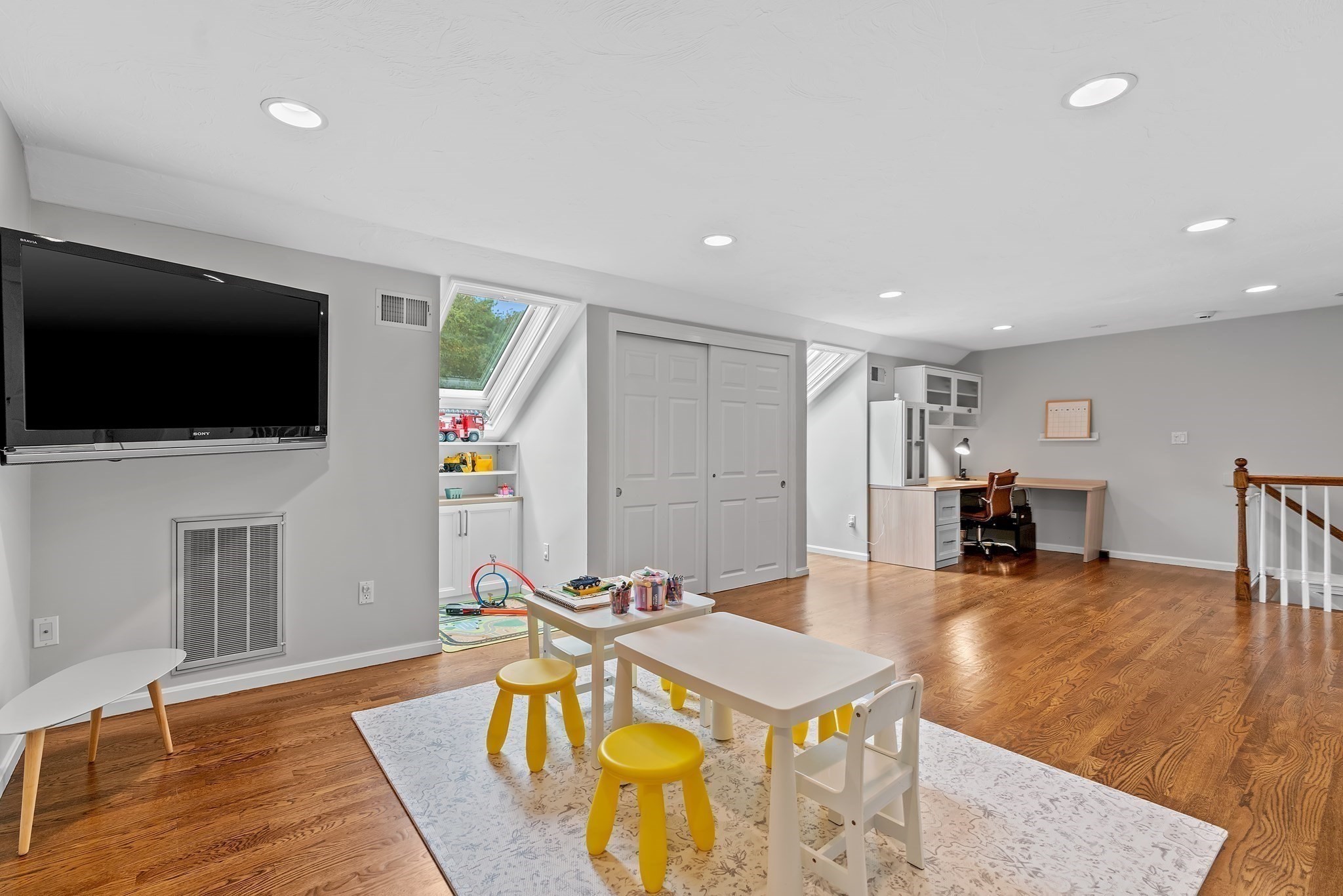 30 Pleasant Street, Unit 30 Wellesley, MA 02482 - Photo 27 of 34 Gallery Image 27