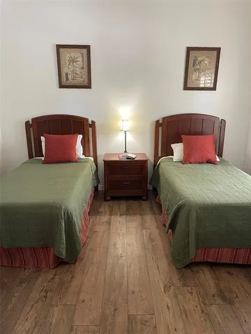 $3,800 | 3605 54th Drive West, Unit 204, Bradenton, FL 34210