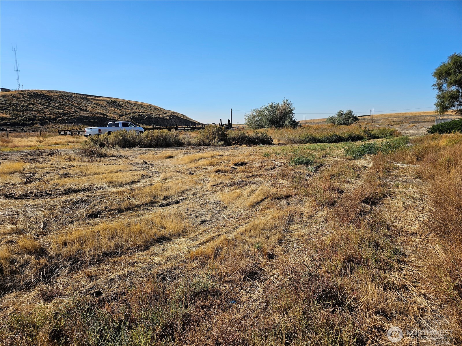 7 Ash Avenue Ritzville, WA 99169 - Photo 7 of 11 a view of ocean and mountain