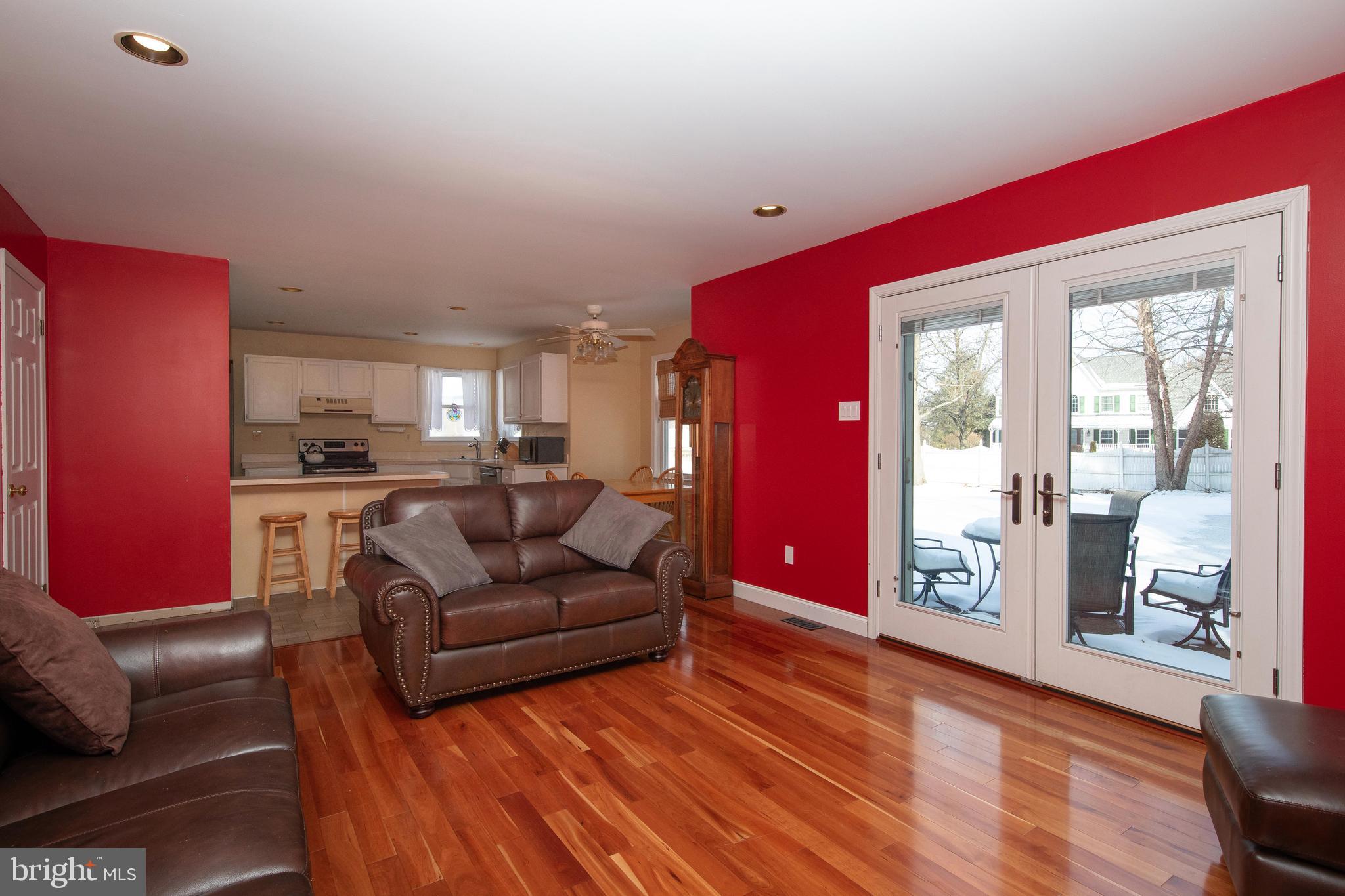 209 Broad Acres Road Lansdale, PA 19446 - Photo 11 of 35 Gallery Image 11