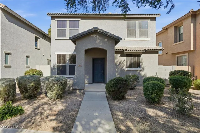 $425,000 | 1915 East Oxford Lane, Gilbert, AZ 85295