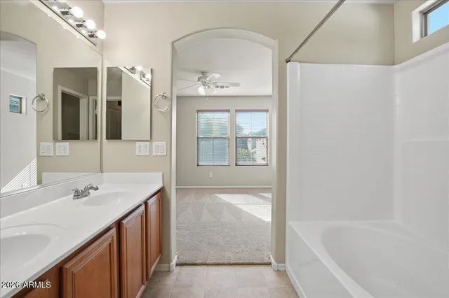 $425,000 | 1915 East Oxford Lane, Gilbert, AZ 85295