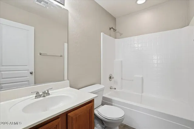 $425,000 | 1915 East Oxford Lane, Gilbert, AZ 85295