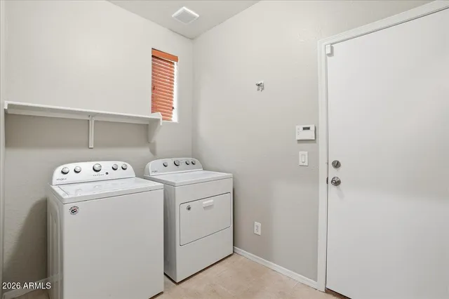 $425,000 | 1915 East Oxford Lane, Gilbert, AZ 85295