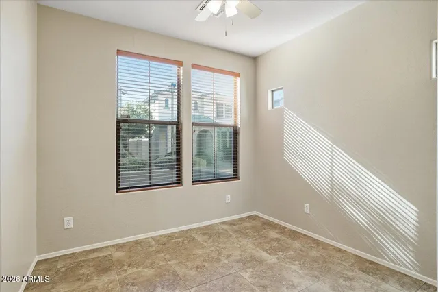 $425,000 | 1915 East Oxford Lane, Gilbert, AZ 85295